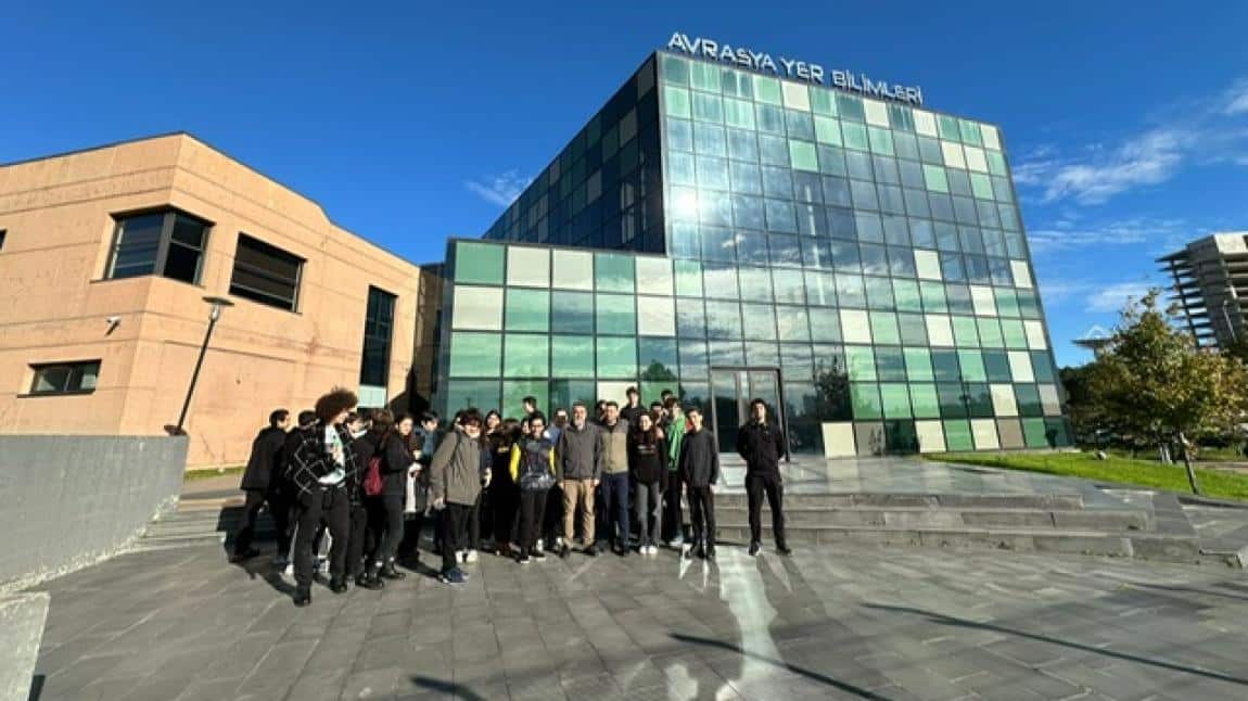 İstanbul Teknik Üniversitesi Avrasya Yer Bilimleri Enstitüsü’ne Ziyarete Gittik
